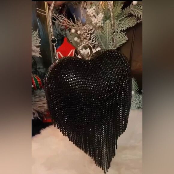 Luxury Heart Shape Rhinestone Tassel Evening Clutch Bag Party Purse Valentines - Picture 3 of 7